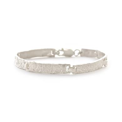 structured bracelet in silver